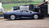 Jaguar XJ220