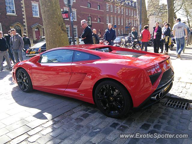 Lamborghini Gallardo spotted in Bristol, United Kingdom