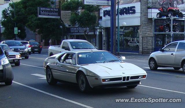 BMW M1 spotted in Buenos Aires, Argentina