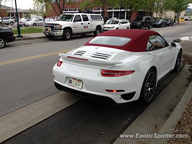 Porsche 911 Turbo spotted in Chattanooga, Tennessee