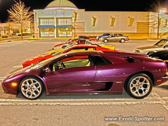 Lamborghini Diablo spotted in Rockville, Maryland