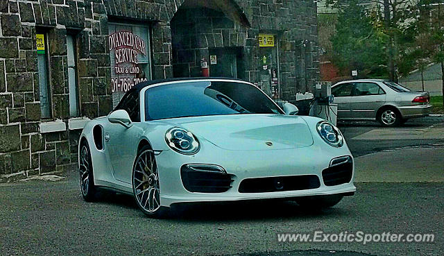Porsche 911 Turbo spotted in Alpine, New Jersey