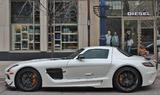 Mercedes SLS AMG
