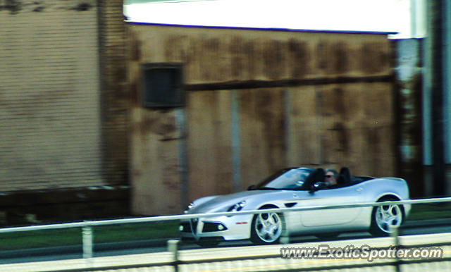 Alfa Romeo 8C spotted in Galveston, Texas