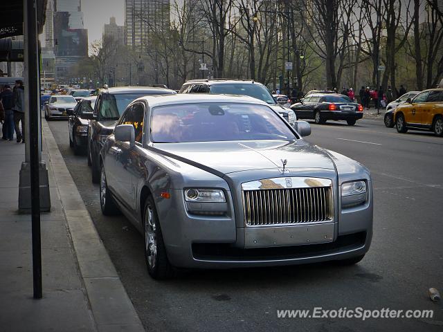Rolls Royce Ghost spotted in Manhattan, New York