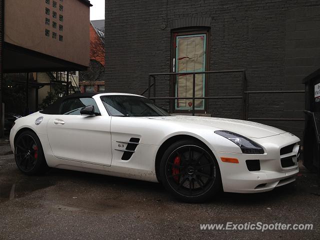 Mercedes SLS AMG spotted in Toronto, Canada