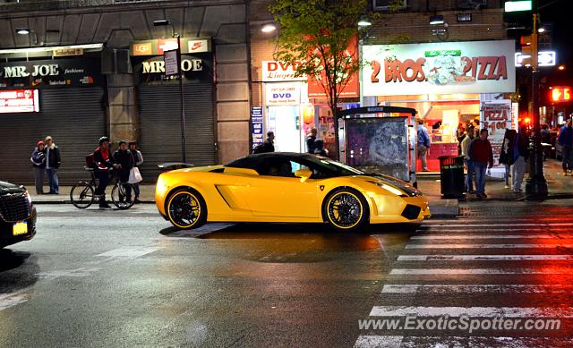 Lamborghini Gallardo spotted in Manattan, New York