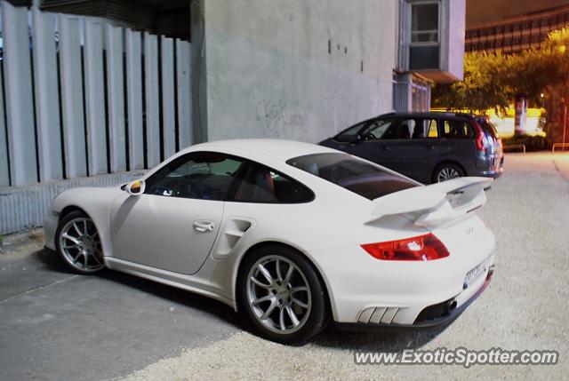 Porsche 911 GT2 spotted in Budapest, Hungary