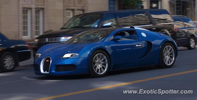 Bugatti Veyron spotted in Montreal, Canada