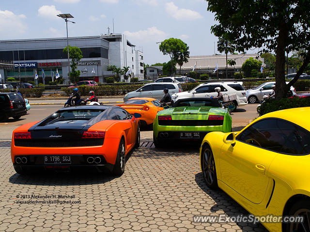 Lamborghini Gallardo spotted in Jakarta, Indonesia