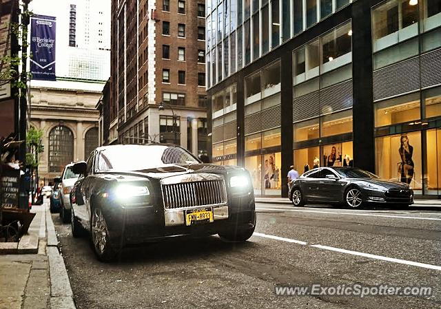 Rolls Royce Ghost spotted in Manhatten, New York