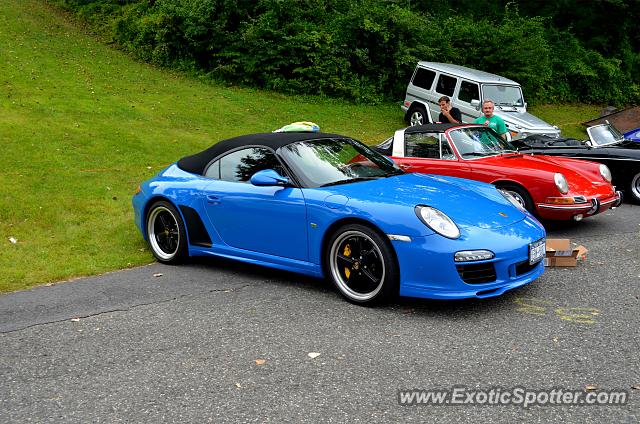 Porsche 911 GT3 spotted in Lakeville, Connecticut