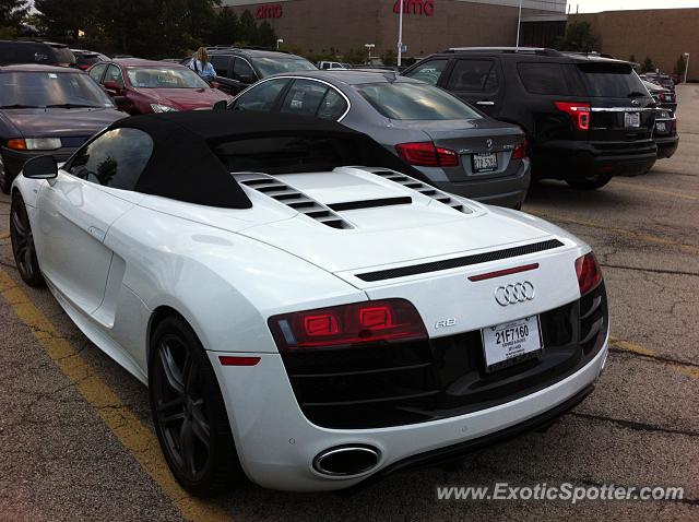 Audi R8 spotted in Northbrook, Illinois
