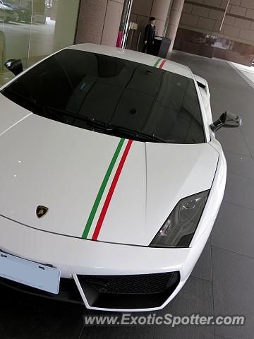 Lamborghini Gallardo spotted in Tainan, Taiwan