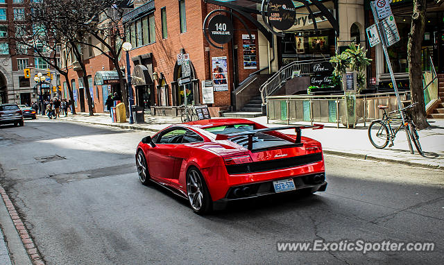 Lamborghini Gallardo spotted in Toronto, Canada