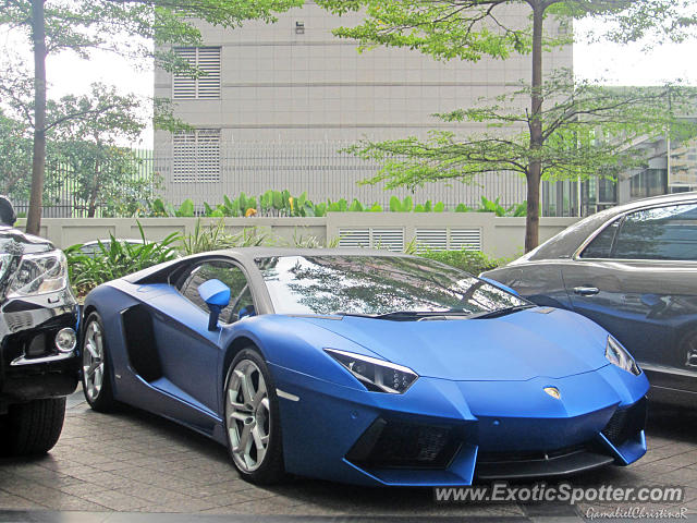 Lamborghini Aventador spotted in Jakarta, Indonesia