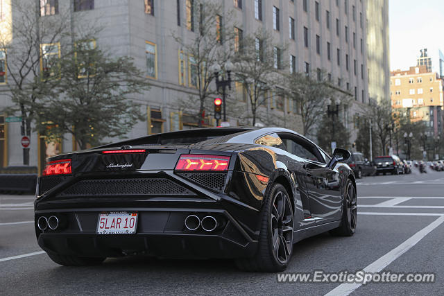 Lamborghini Gallardo spotted in Boston, Massachusetts