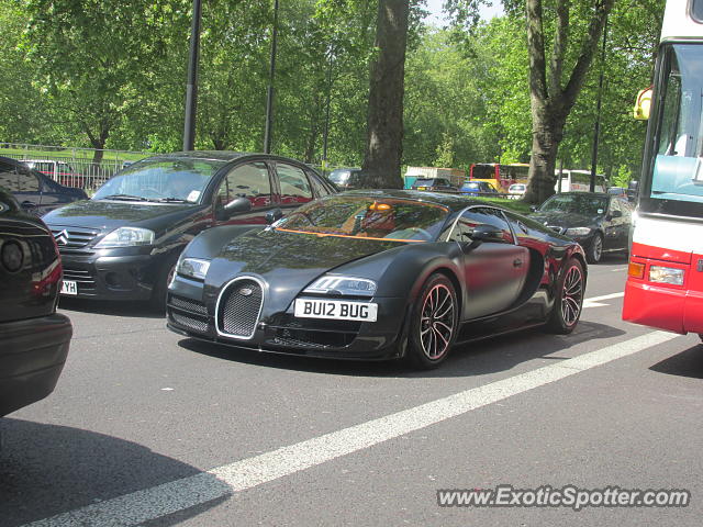 Bugatti Veyron spotted in London, United Kingdom