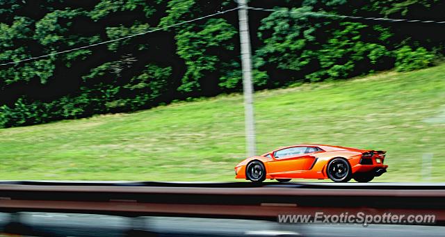 Lamborghini Aventador spotted in NJ Parkway, New Jersey