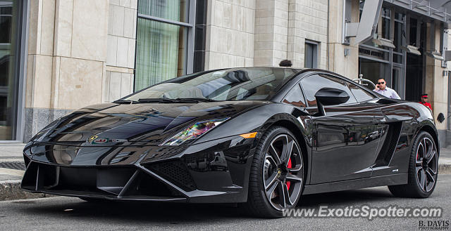 Lamborghini Gallardo spotted in Boston, Massachusetts
