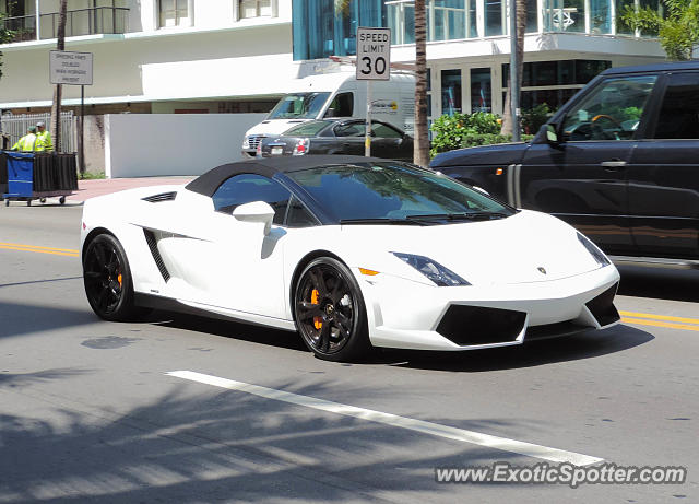 Lamborghini Gallardo spotted in Miami, Florida