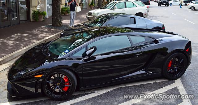 Lamborghini Gallardo spotted in Dallas, Texas