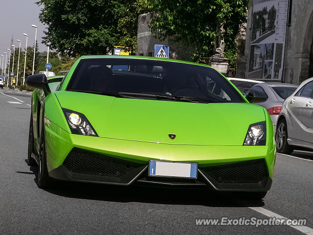 Lamborghini Gallardo spotted in Padova, Italy