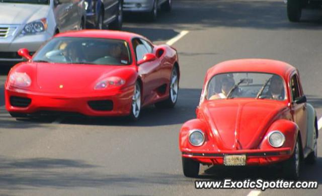Ferrari 360 Modena spotted in Mexico City, Mexico