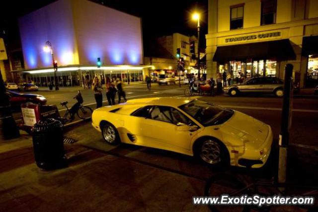 Lamborghini Diablo spotted in Savannah, Georgia