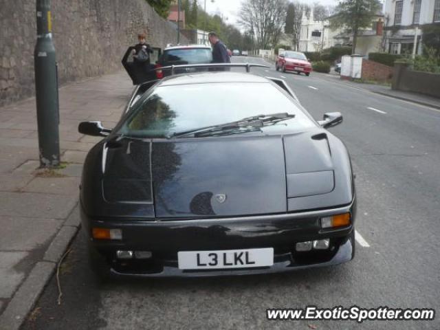 Lamborghini Diablo spotted in Malvern, United Kingdom