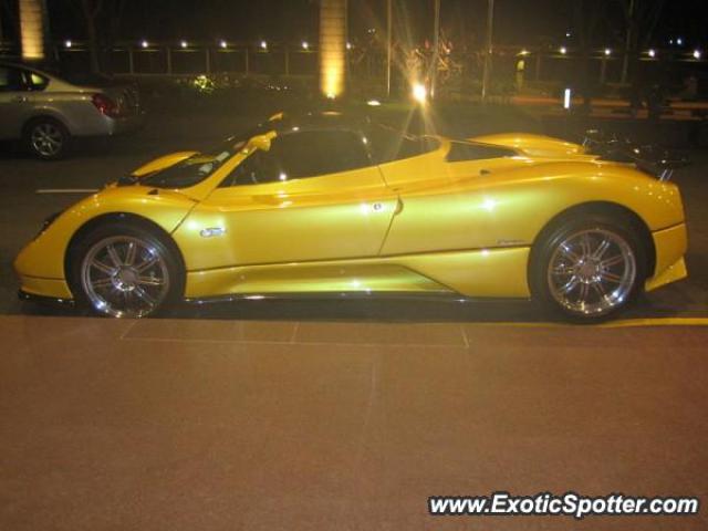 Pagani Zonda spotted in Istanbul, Turkey