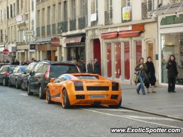Lamborghini Gallardo spotted in Nancy, France
