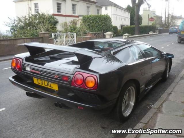 Lamborghini Diablo spotted in Malvern, United Kingdom