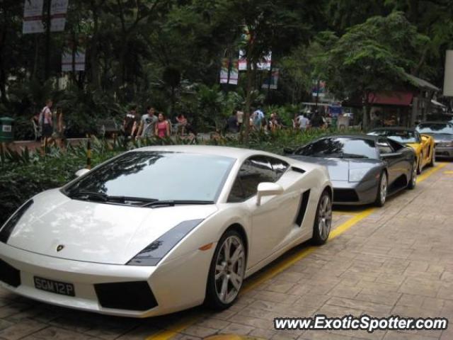 Lamborghini Gallardo spotted in K.L., Malaysia