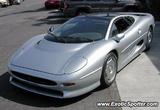 Jaguar XJ220