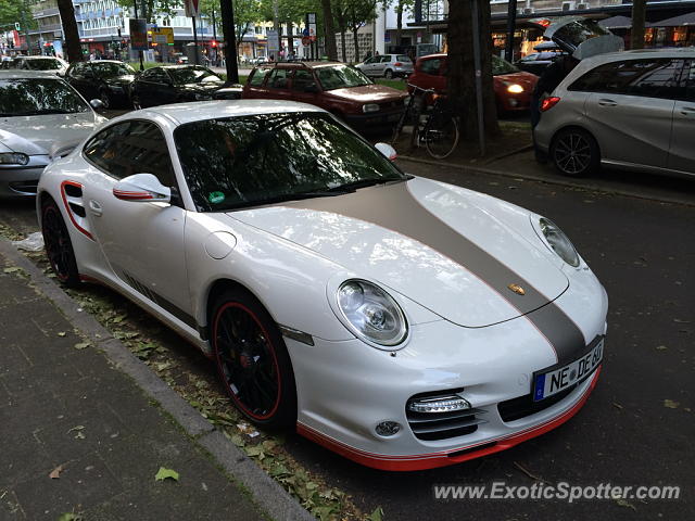 Porsche 911 Turbo spotted in Duesseldorf, Germany