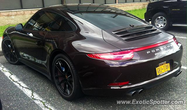 Porsche 911 spotted in Edgewater, New Jersey