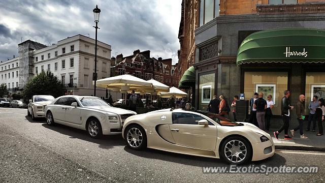 Bugatti Veyron spotted in London, United Kingdom
