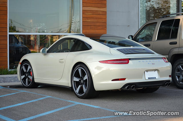 Porsche 911 spotted in Cascade, Michigan