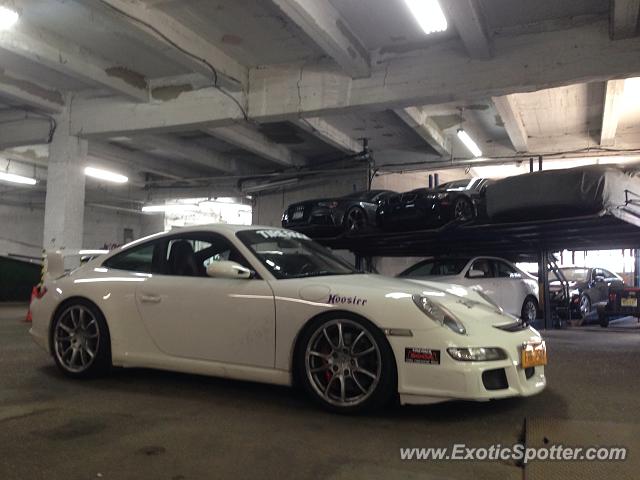 Porsche 911 GT3 spotted in Manhattrn, New York