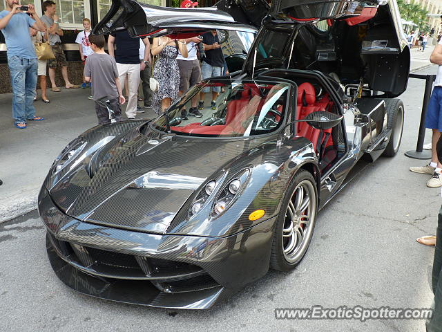 Pagani Huayra spotted in Montreal, Canada