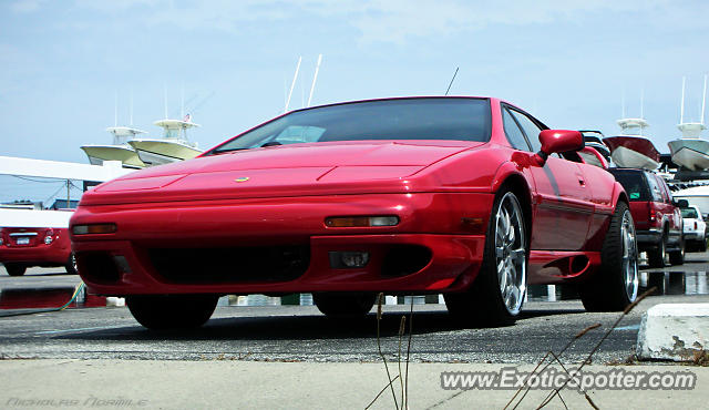 Lotus Esprit spotted in Wilmington, North Carolina