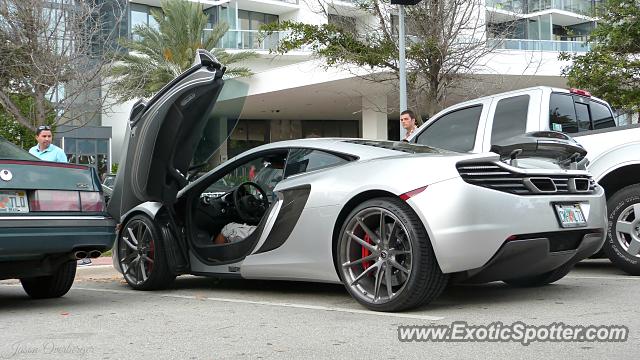 Mclaren MP4-12C spotted in Miami, Florida