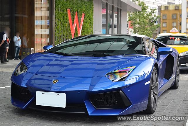 Lamborghini Aventador spotted in Taipei, Taiwan