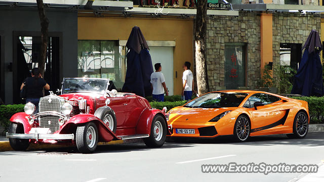 Lamborghini Gallardo spotted in Taguig City, Philippines