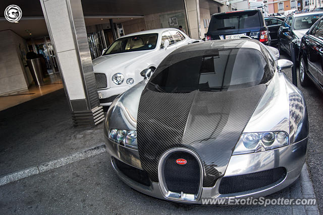 Bugatti Veyron spotted in Genève, Switzerland
