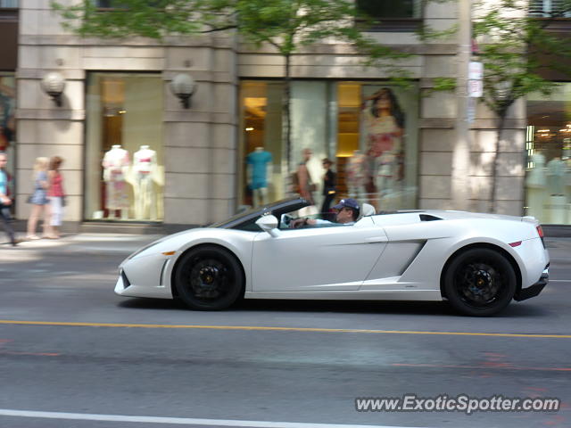 Lamborghini Gallardo spotted in Toronto, Canada