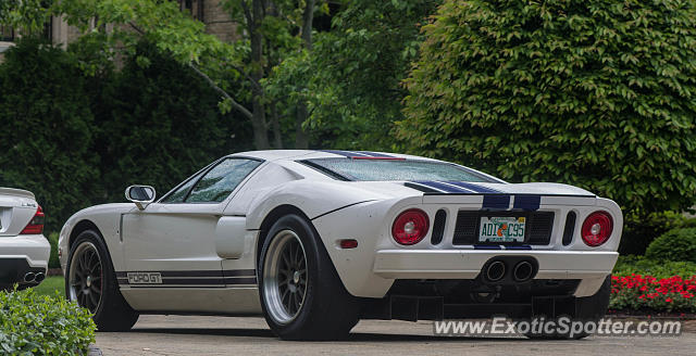 Ford GT spotted in Shorewood, Wisconsin