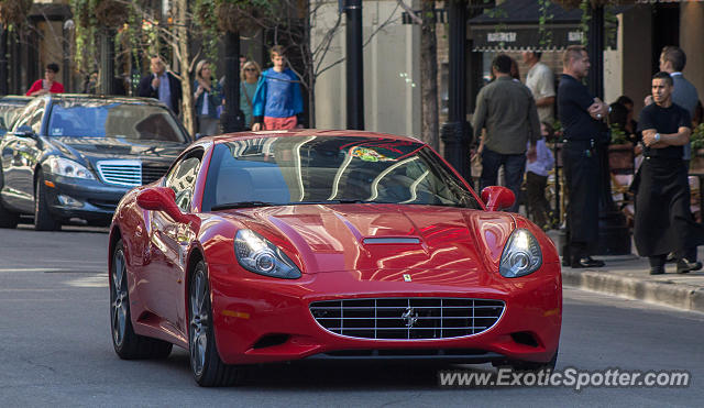 Ferrari California spotted in Chicago, Illinois