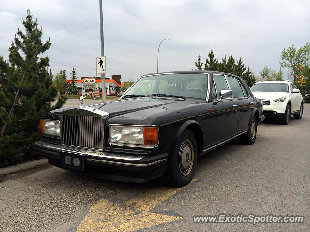 Rolls Royce Silver Spur spotted in Calgary, Canada